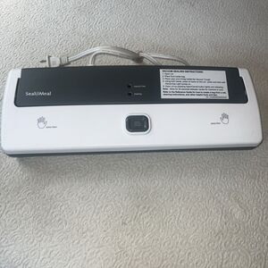 FoodSaver Seal-a-Meal Vacuum Food Sealer without Starter Bags - White/Gray